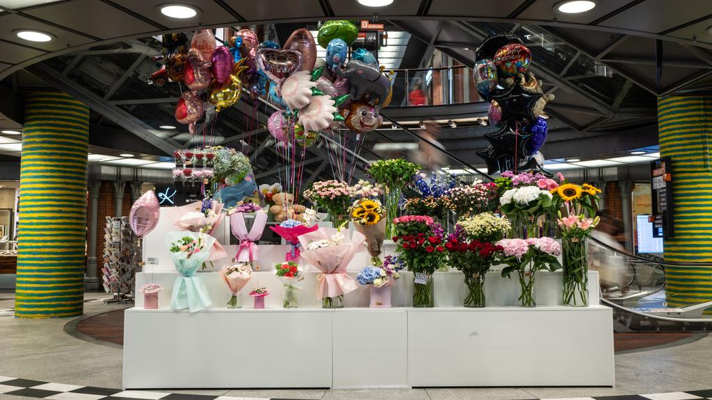 Zdjęcie na okładce dla Kwiaciarnia Balloons & Flowers Bar I Kwiaty I Balony z helem Poznań